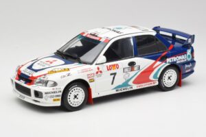 Mitsubishi Lancer Evo 3 Group A #4 T. Makinen / S. Harjanne Rally Australia 1996 Otto 1:18 OT475 レジン