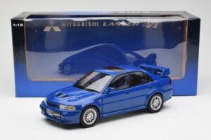 Mitsubishi Lancer EVO VI ブルー RHD AUTOart 1:18 77151 メタル - 画像 8/8
