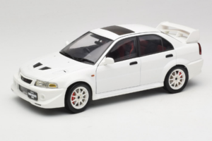 Mitsubishi Lancer Evo VI Tommi Makinen Edition ホワイト AUTOart 1:18 77157 メタル