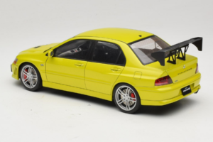 Mitsubishi Lancer Evo VII Mustard Yellow AUTOart 1:18 77166 メタル - 画像 5/8