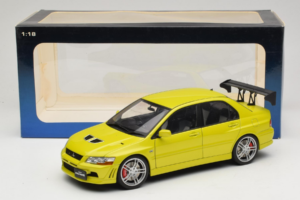 Mitsubishi Lancer Evo VII Mustard Yellow AUTOart 1:18 77166 メタル - 画像 8/8