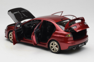 Mitsubishi Lancer Evolution X レッド OEM 1:18 MLE02 メタル - 画像 5/8