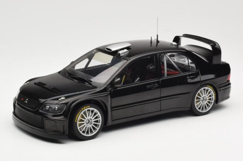 Mitsubishi Lancer Evolution WRC Plain Body ブラック AUTOart 1:18 80528 メタル
