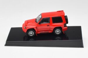 Mitsubishi Pajero Evo レッド AUTOart 1:43 57203 メタル
