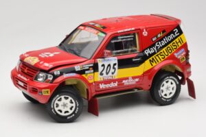 Mitsubishi Pajero Rallye Raid #205 Paris-Dakar Rally 2001 Solido 1:18 9022 メタル