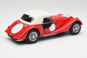 Morgan 4/4 Plus Competition Hardtop レッド Kyosho 1:18 08114R メタル - 画像 3/8