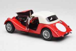 Morgan 4/4 Plus Competition Hardtop レッド Kyosho 1:18 08114R メタル - 画像 5/8