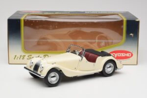 Morgan 4/4 Series II ホワイト Kyosho 1:18 08111W メタル - 画像 8/8
