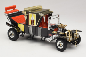 Munsters Koach ブラック ERTL 1:18 33036 メタル - 画像 4/6