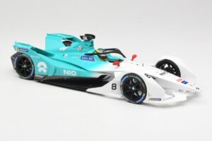 NIO 004 Team NIO #8 T. Dillmann Formula E Season 5 2019 Minichamps 1:18 114180008 メタル - 画像 4/6