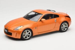 Nissan 350Z Z33 Sunset Orange AUTOart 1:18 77312 メタル