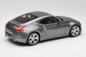 Nissan 370Z Z34 ガンメタリック Otto 1:18 OT465 レジン - 画像 2/6