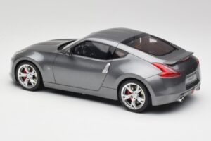Nissan 370Z Z34 ガンメタリック Otto 1:18 OT465 レジン - 画像 5/6