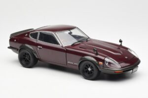 Nissan Fairlady 240ZG ブラウン Kyosho 1:18 08217M メタル - 画像 6/8