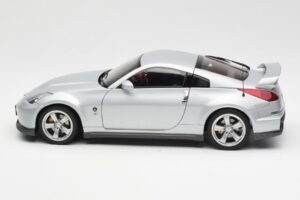 Nissan Fairlady Z Z34 NISMO Type 380RS シルバー AUTOart 1:18 77401 メタル - 画像 4/8