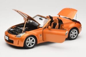 Nissan Fairlady Z Z33 Roadster Sunset Orange AUTOart 1:18 77377 メタル - 画像 2/8
