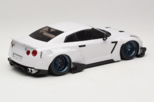 Nissan GT-R R35 Boost Wars 2 ホワイト Jp Kraemo 1:18 KRAEMO001 メタル - 画像 3/7