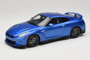 Nissan GT-R R35 Skyline Edition Bayside Blue GT Spirit 1:18 GT521 レジン
