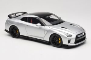 Nissan GT-R R35 Track Edition NISMO T-Spec Ultimate Metal Silver MotorHelix 1:18 M83517 メタル - 画像 6/8