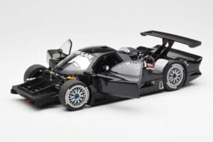 Nissan R390 GT1 #0 24 Hours of Le Mans 1998 AUTOart 1:18 89878 メタル - 画像 2/8