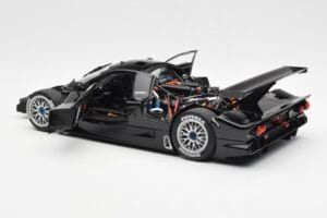 Nissan R390 GT1 #0 24 Hours of Le Mans 1998 AUTOart 1:18 89878 メタル - 画像 5/8