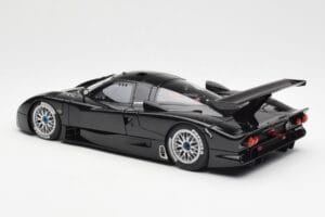 Nissan R390 GT1 #0 24 Hours of Le Mans 1998 AUTOart 1:18 89878 メタル - 画像 7/8