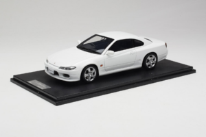Nissan Silvia S15 Spec-S ホワイト Cracked Plexi One Model 1:18 REMC034 メタル - 画像 2/7