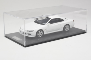Nissan Silvia S15 Spec-S ホワイト Cracked Plexi One Model 1:18 REMC034 メタル - 画像 6/7