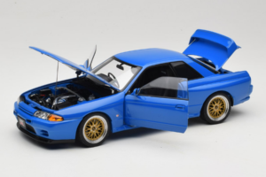 Nissan Skyline GT-R R32 V-Spec II Tuned ブルー AUTOart 1:18 77415 メタル - 画像 2/8