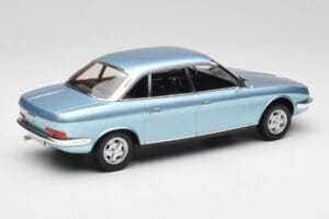 NSU Ro80 ブルー メタリック Minichamps 1:18 151015400 メタル - 画像 2/6