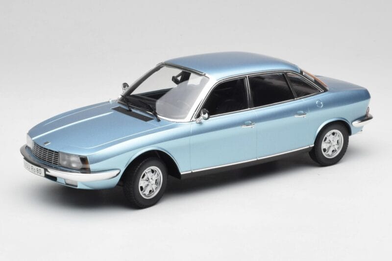 NSU Ro80 ブルー メタリック Minichamps 1:18 151015400 メタル