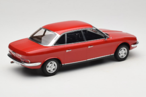 NSU Ro80 レッド Minichamps 1:18 151015404 メタル - 画像 2/6