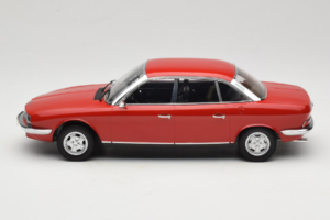 NSU Ro80 レッド Minichamps 1:18 151015404 メタル - 画像 3/6