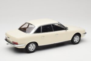 NSU Ro80 ホワイト Minichamps 1:18 151015406 メタル - 画像 2/6