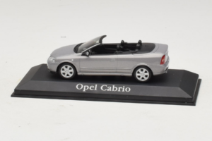 Opel Astra G カブリオレ Grey Metallic Minichamps 1:43 ASTRA001 メタル