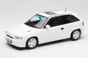 Opel Astra F GSi Blanc Casablanca Norev 1:18 183673 メタル