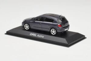 Opel Astra H ダークブルー Minichamps 1:43 B24910027-A1 メタル - 画像 3/4