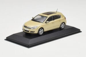 Opel Astra H イエロー メタリック Minichamps 1:43 403043003 メタル - 画像 2/4