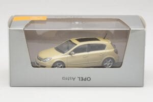Opel Astra H イエロー メタリック Minichamps 1:43 403043003 メタル - 画像 4/4