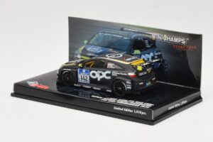 Opel Astra OPC #142 Rathje / Bueler / Scharf / Hoffmeister 24 Hours Nurburgring 2010 Minichamps 1:43 437104142 メタル - 画像 3/4