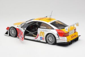 Opel Calibra #43 J.J. Lehto Team Rosberg DTM 1996 UT Models 1:18 39677 メタル - 画像 5/8