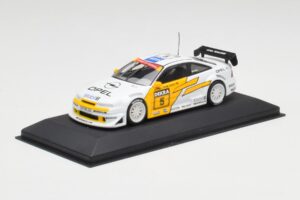 Opel Calibra V6 4x4 #5 Joest Racing M. Reuter DTM 1994 Minichamps 1:43 430944105 メタル - 画像 2/4