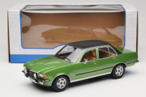 Opel Commodore B グリーン MCG 1:18 MCG18565 メタル - 画像 6/6