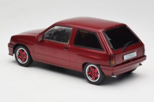 Opel Corsa A Custom レッド MCG 1:18 MCG18433 メタル - 画像 5/6