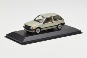 Opel Corsa A Swing グリーン Minichamps 1:43 400045002 メタル - 画像 2/4