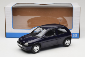 Opel Corsa B Dark Blue Metallic MCG 1:18 MCG18905 メタル - 画像 6/6
