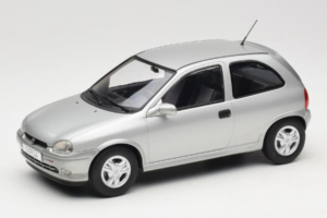 Opel Corsa B Grey Metallic MCG 1:18 MCG18515 メタル