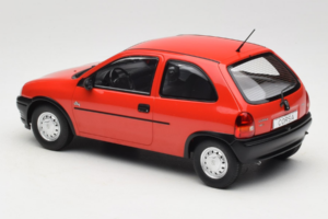 Opel Corsa B レッド MCG 1:18 MCG18513 メタル - 画像 5/6