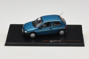 Opel Corsa B Swing ブルー IXO 1:43 CLC581N メタル