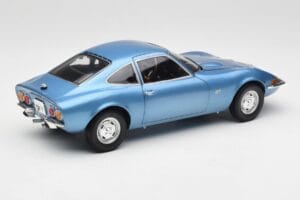 Opel GT ブルー Minichamps 1:18 180049020 メタル - 画像 3/8